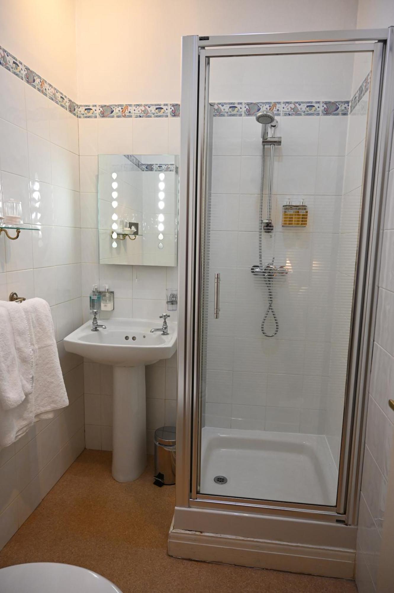 Orchard Club Otel Knaresborough Oda fotoğraf